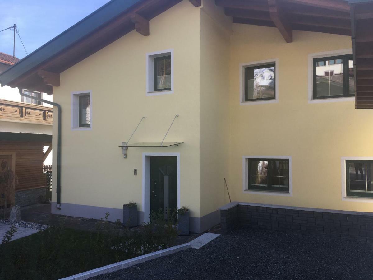 Haus Tschirgantblick Apartment Таренц Екстериор снимка